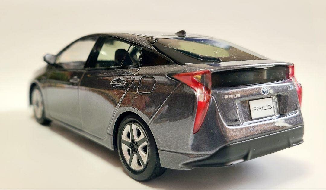 Amazon.co.jp: プリウス50系 カラーサンプル ミニカー : おもちゃ